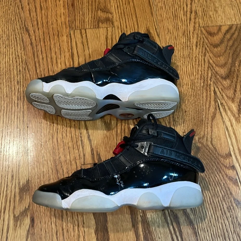 Jordan 6 Rings Black/Gym Red/White Sneakers. Size 3.5Y. Excellent Condition.